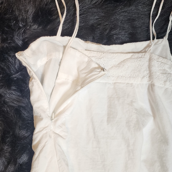 Daisy Fuentes White Cotton Cami/Tank with Crocheted Lace Size 6 - Picture 5 of 8